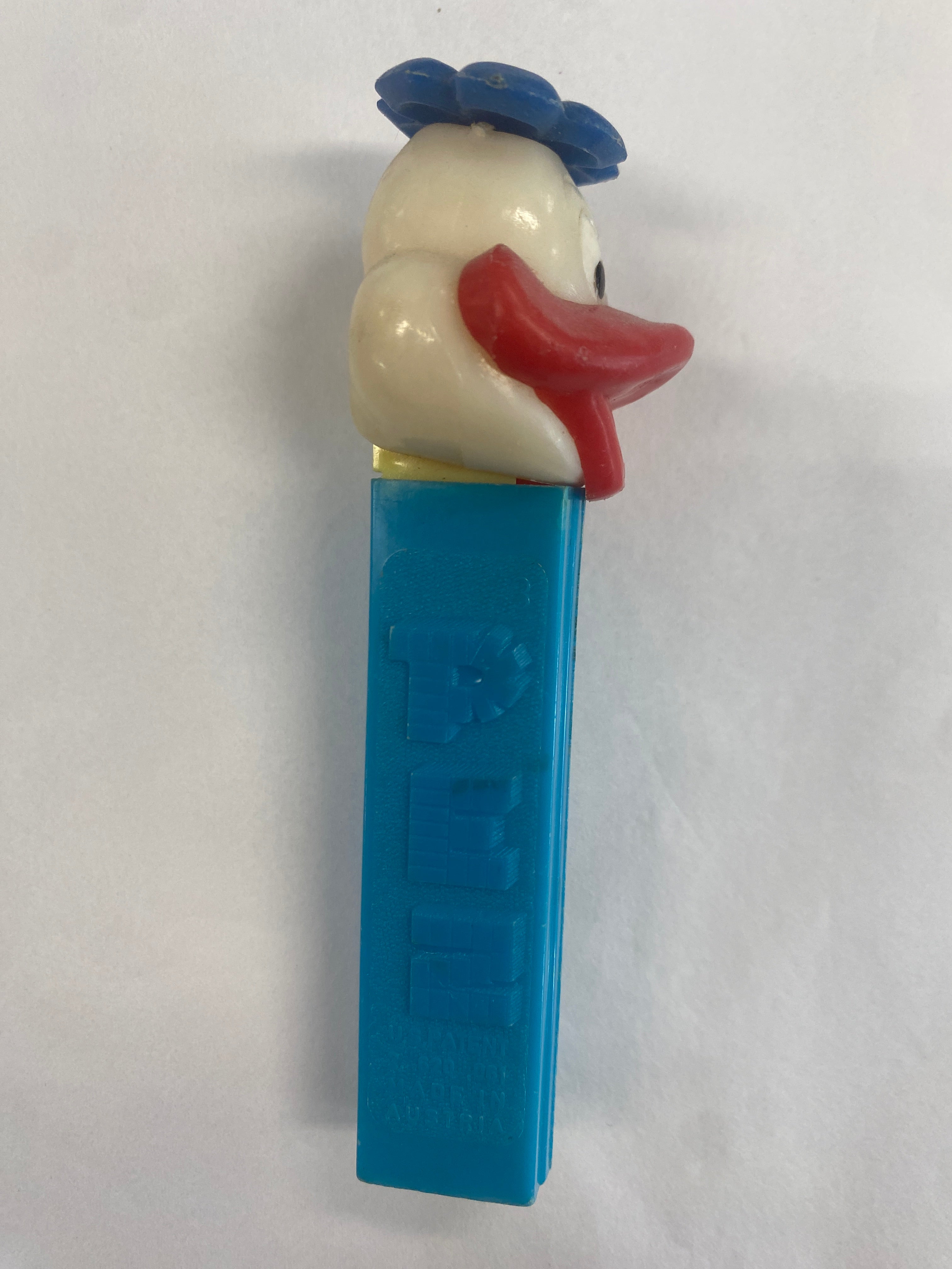 Vintage Pez Dispenser, Duck W/ Flower Hat, Pez Candy, Collectible