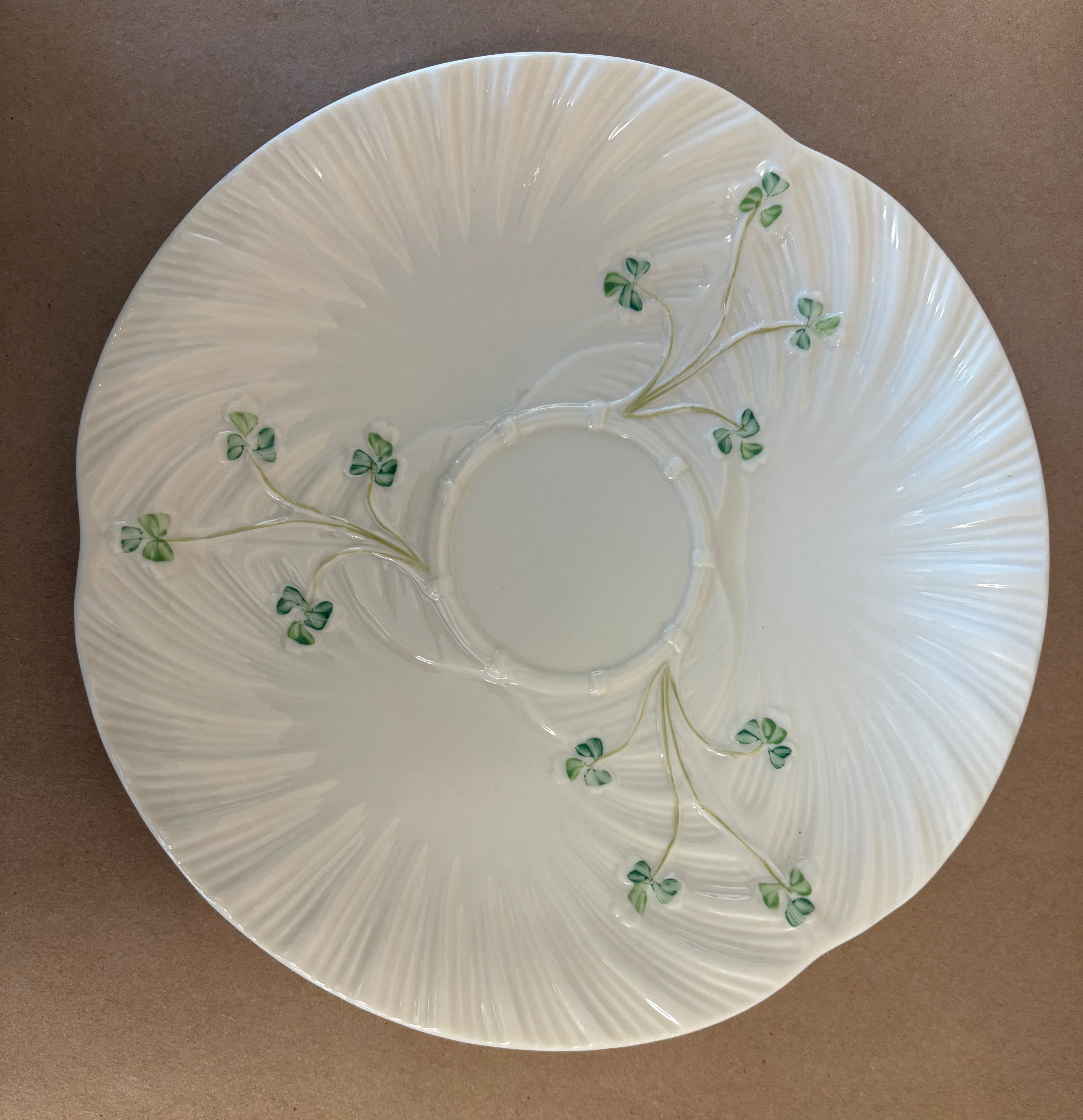 Beleek irish porceline harp shamrock 9 1/4" plate in original packaging