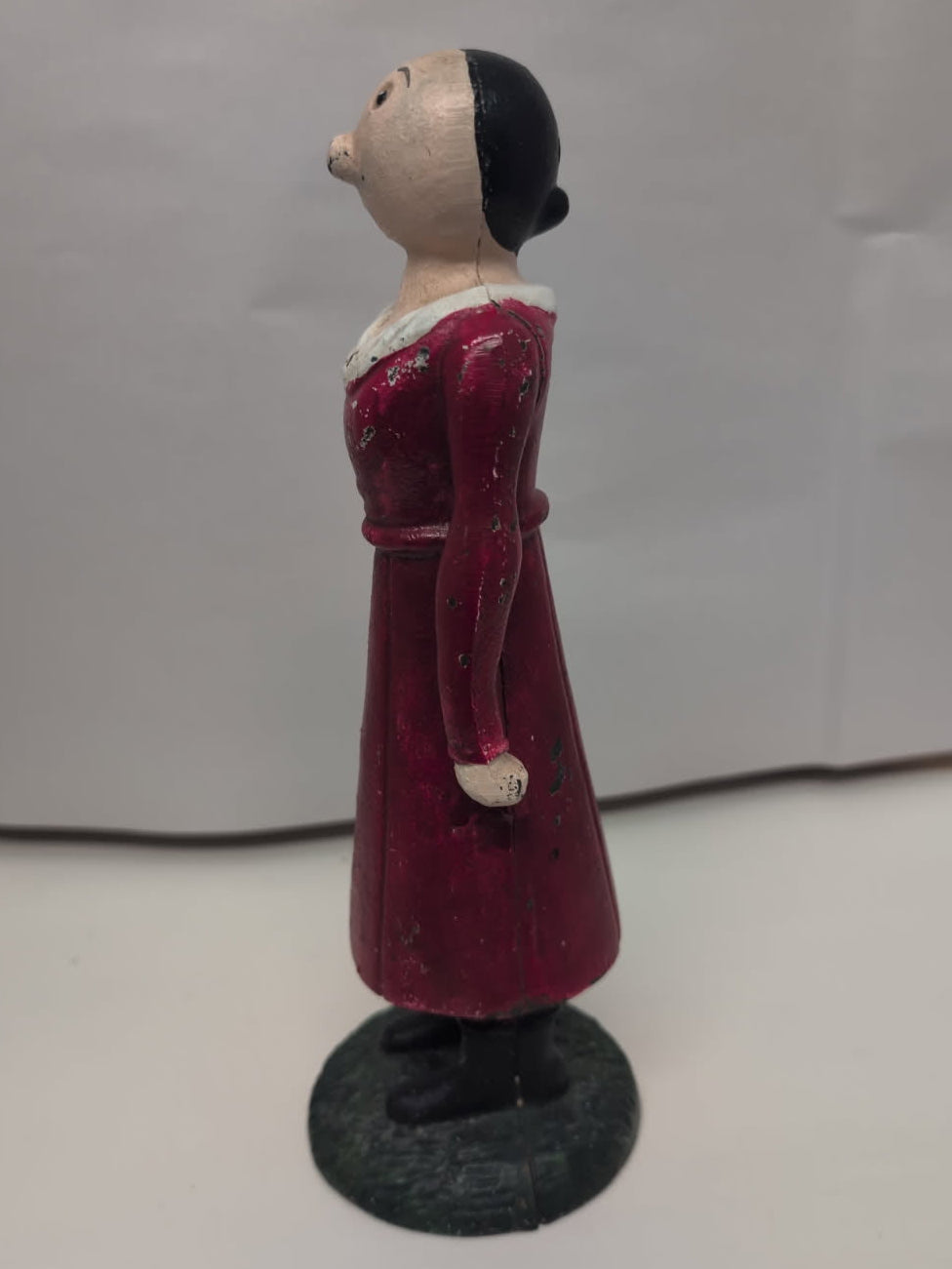 Olive Oyl heavy metal statue bank