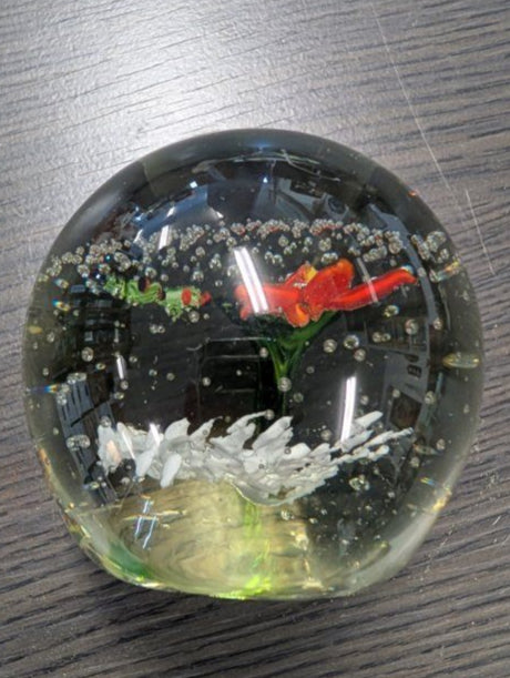 Frog Leaf Paperweight