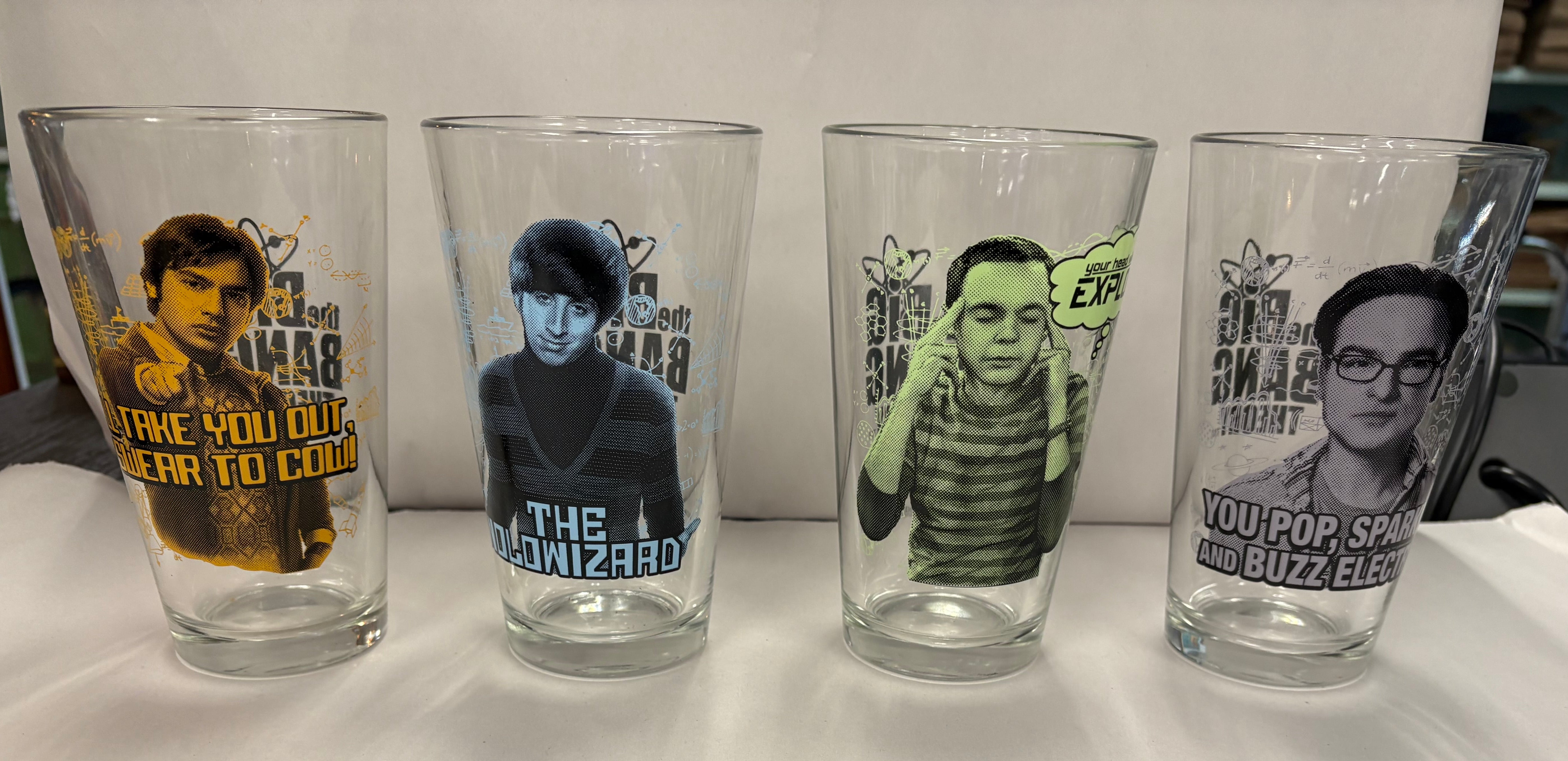 Set of 4 Big Bang Theory 16 oz glasses.