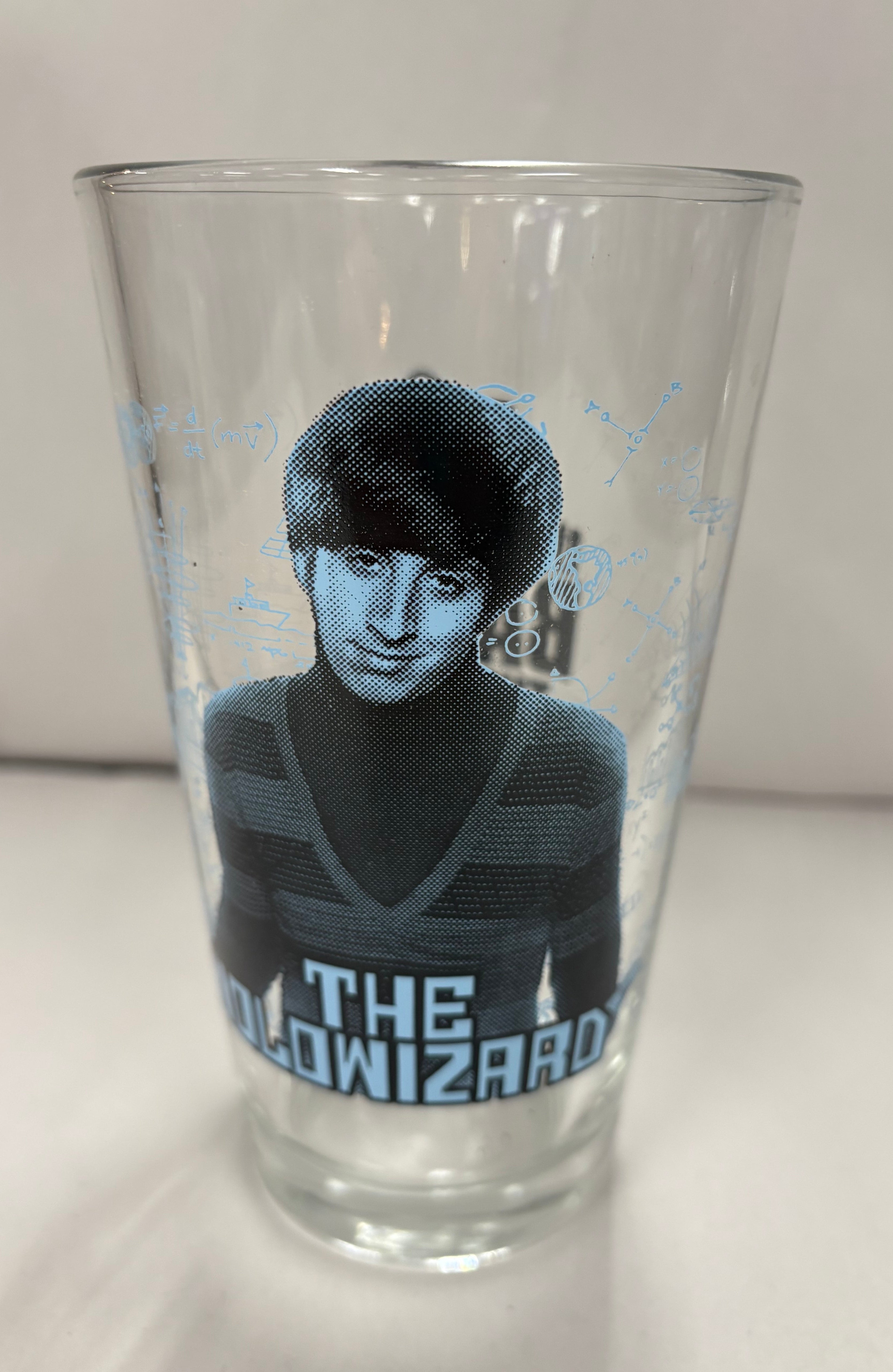 Set of 4 Big Bang Theory 16 oz glasses.