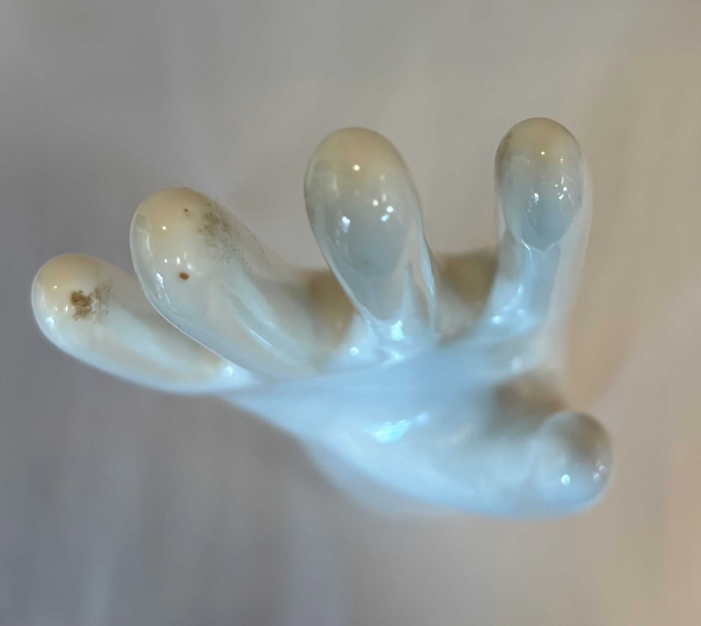 porceline hand glove mold