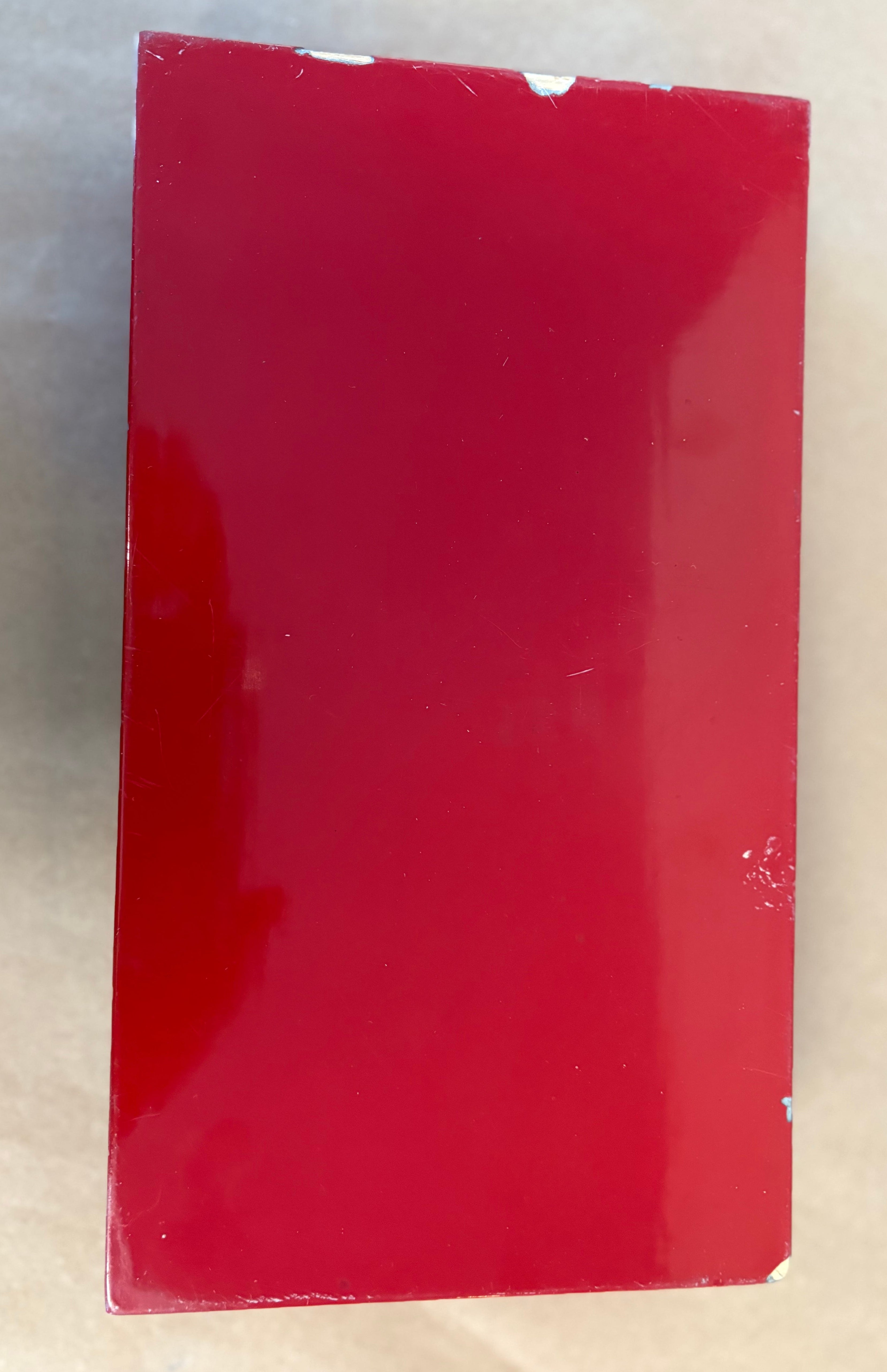 Red lacquer cigarette box with mother of pearl
