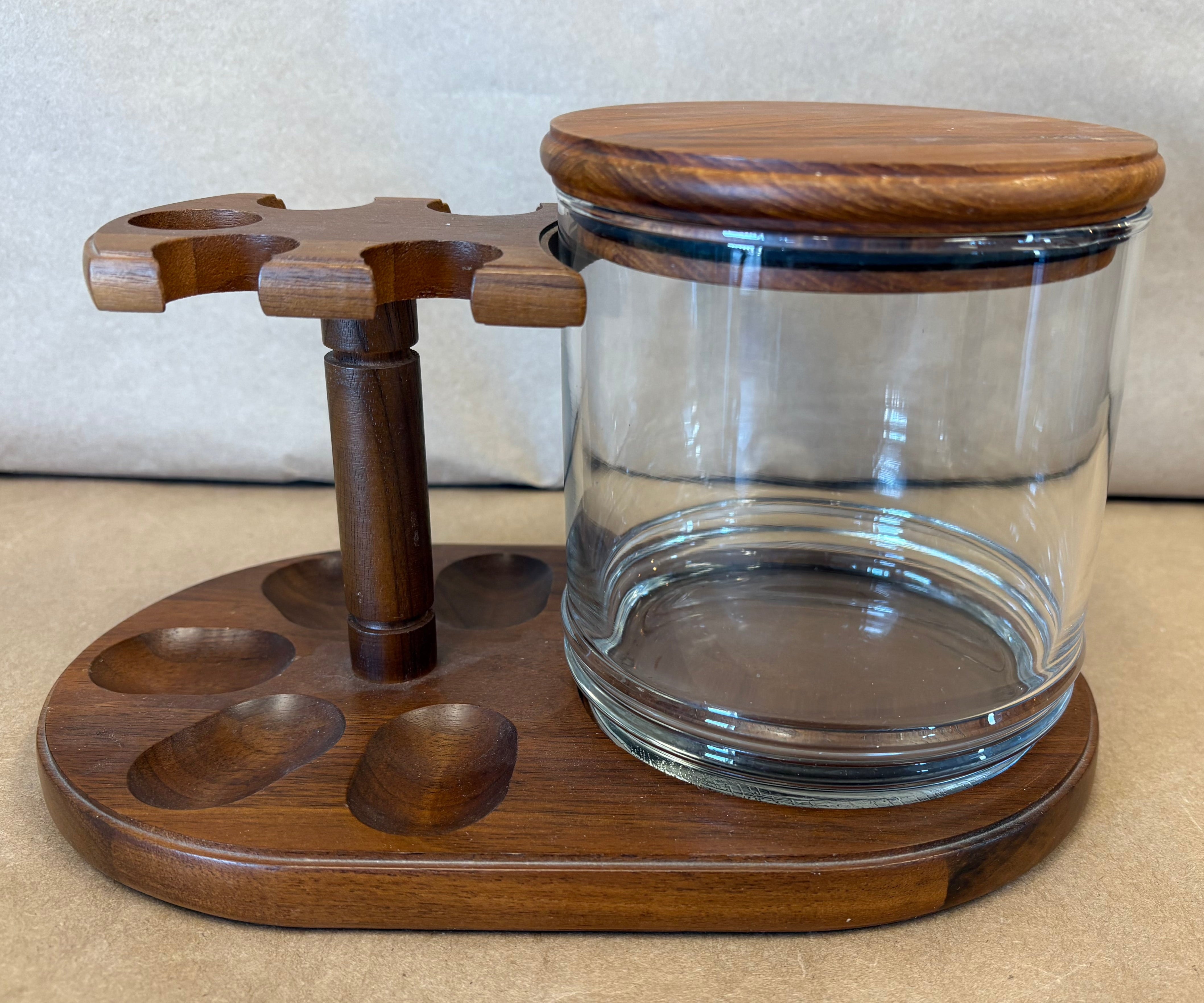 Walnut tobacco pipe stand with humidor