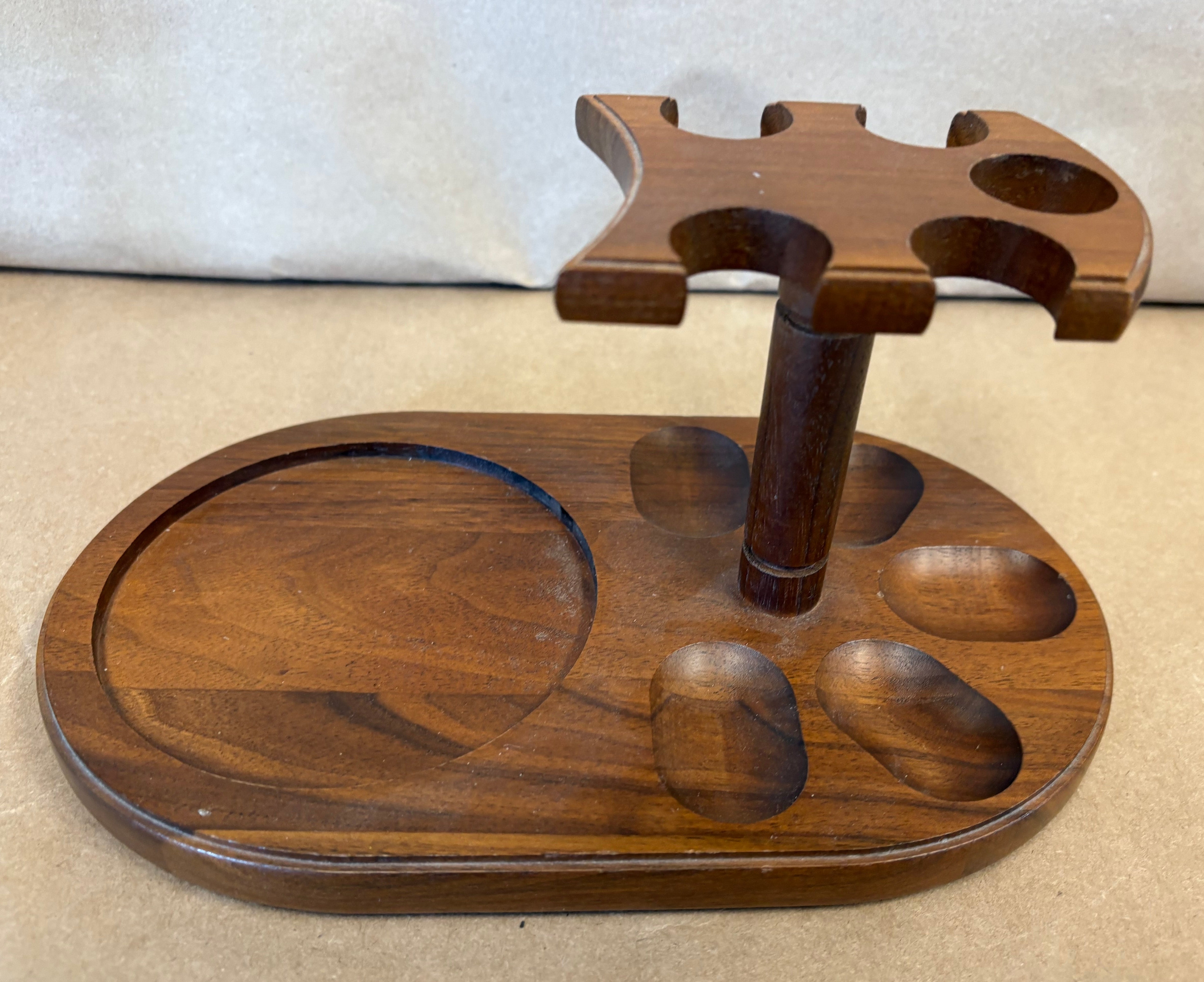 Walnut tobacco pipe stand with humidor