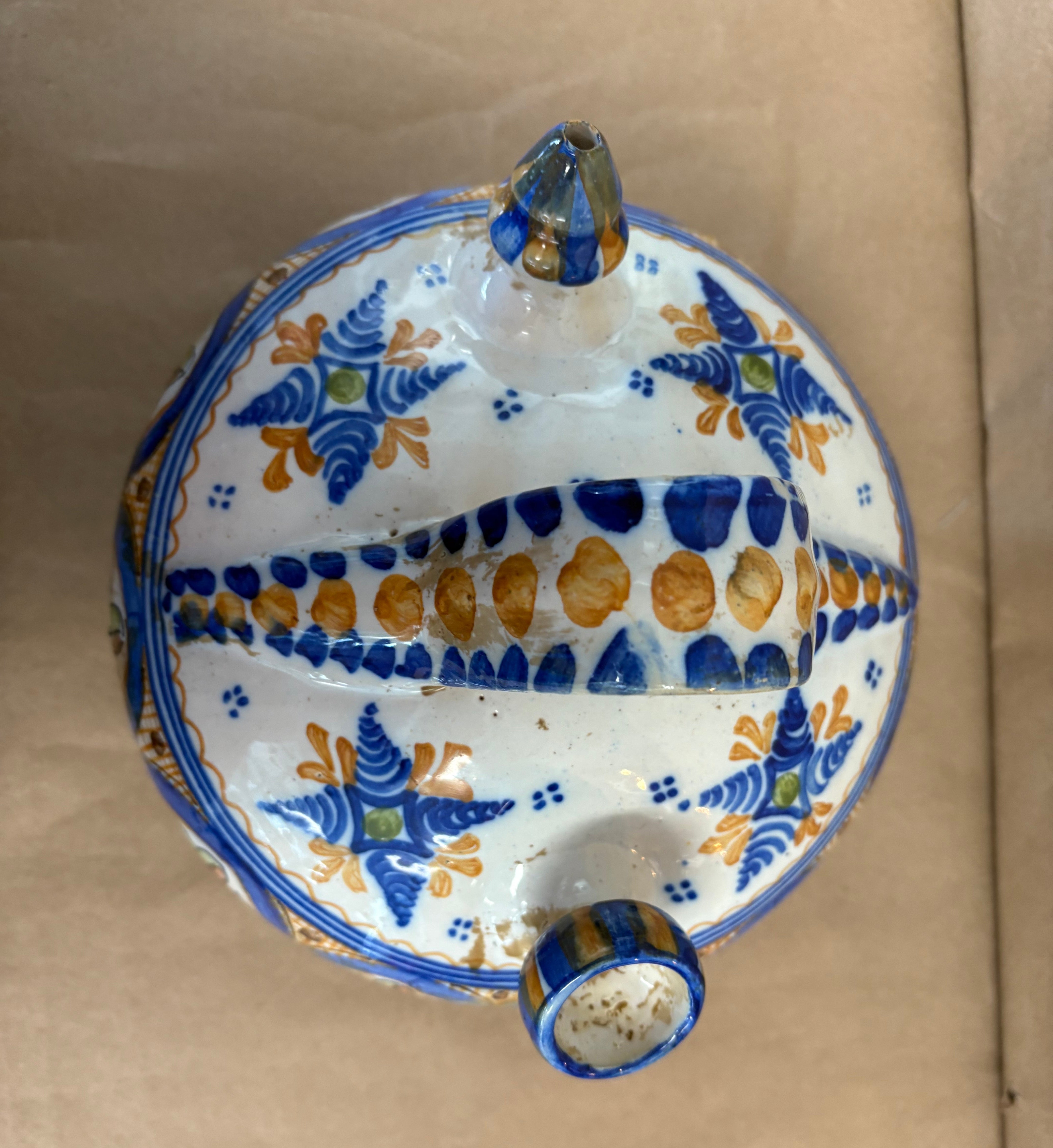 Spanish Faience "Toledo"decorated pottery oil, water or wine jug