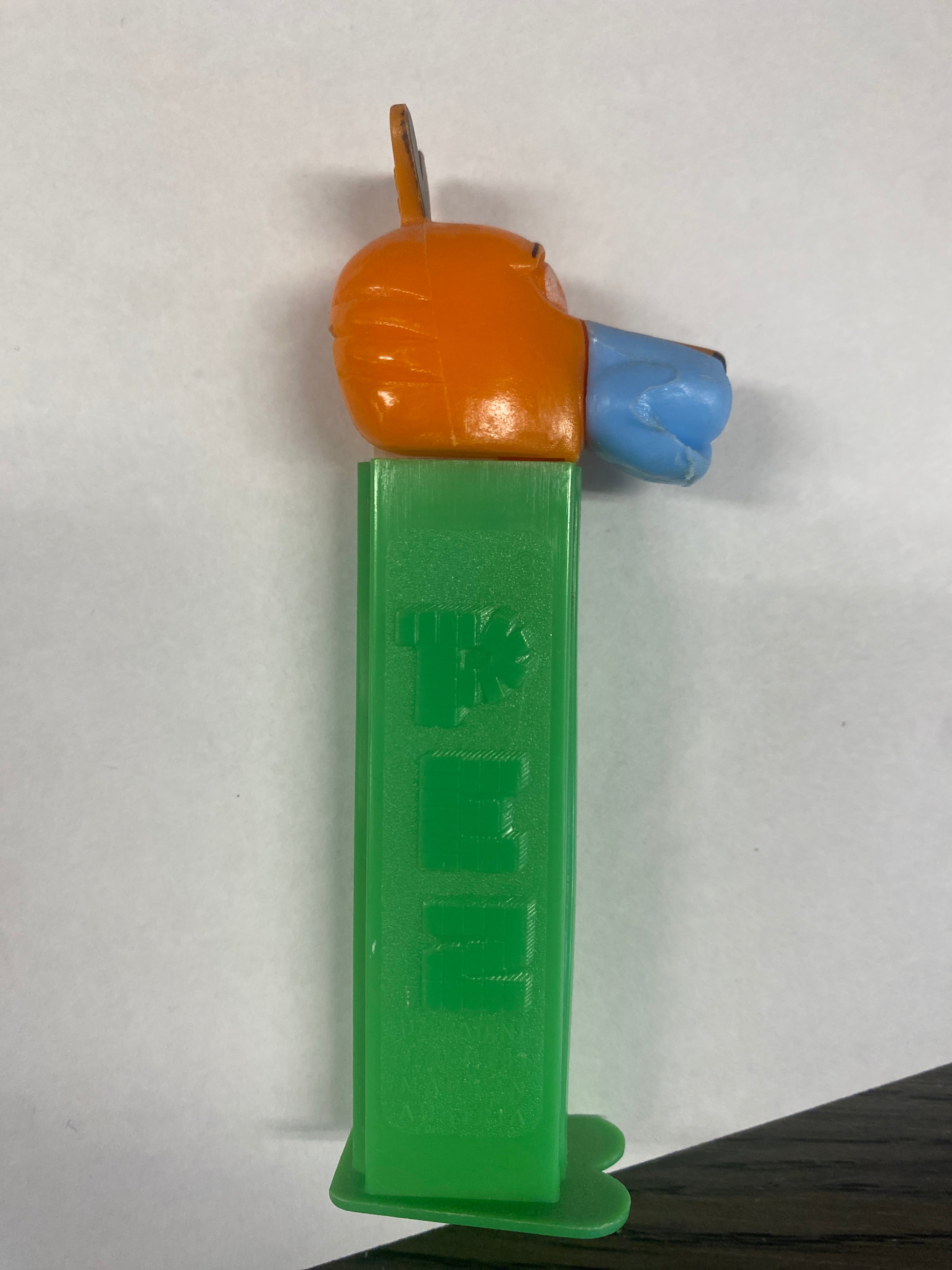 pez, pez dispenser, collectible, vintage, Cool Cat, Warner Brothers Cartoon