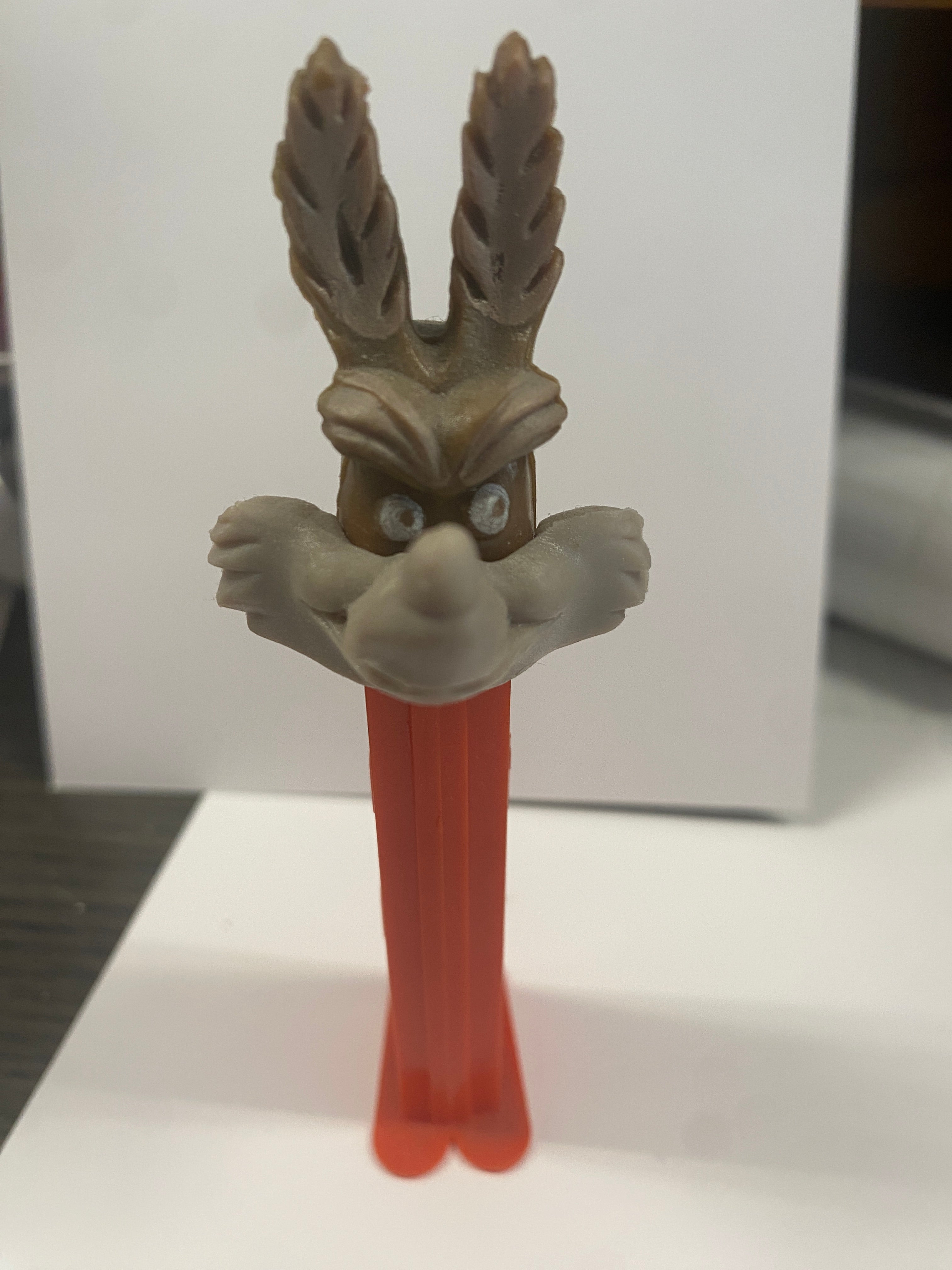 pez, pez dispenser, collectible, vintage, Wile E. Coyote