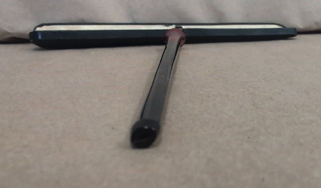 1930s vintage Redmanol Cigarette Holder