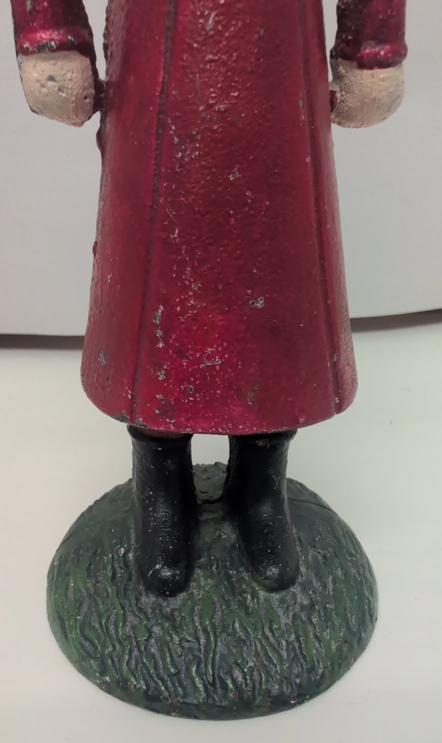 Olive Oyl heavy metal statue bank