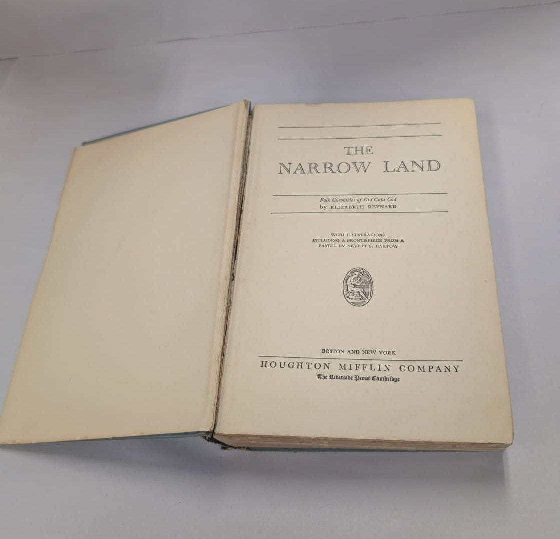 Cape Cod Narrow Land Reynard Book
