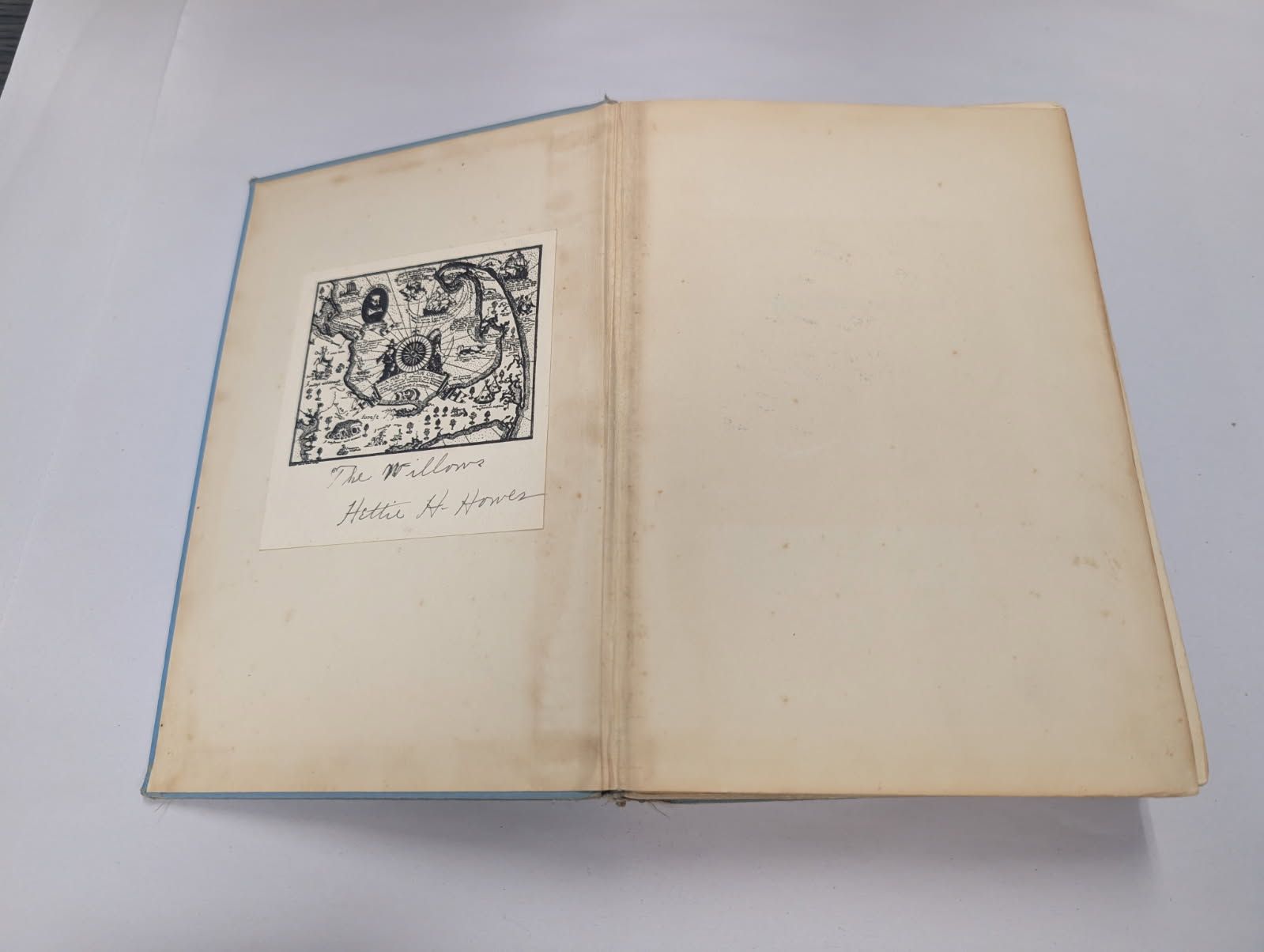 Cape Cod Narrow Land Reynard Book