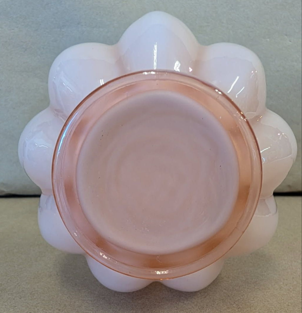 Vintage Fenton Glass pink ruffled vase