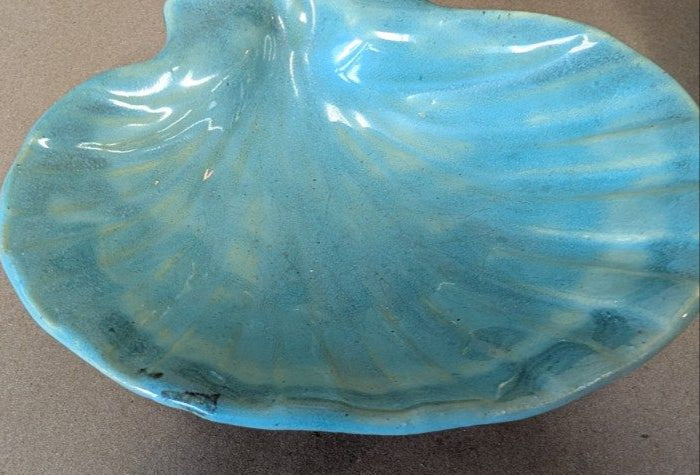 Handmade Turquoise Handmade Scallop Shell Server with 6 Scallop Plates