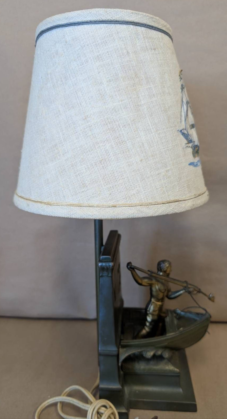 New Bedford whaler bookend lamp