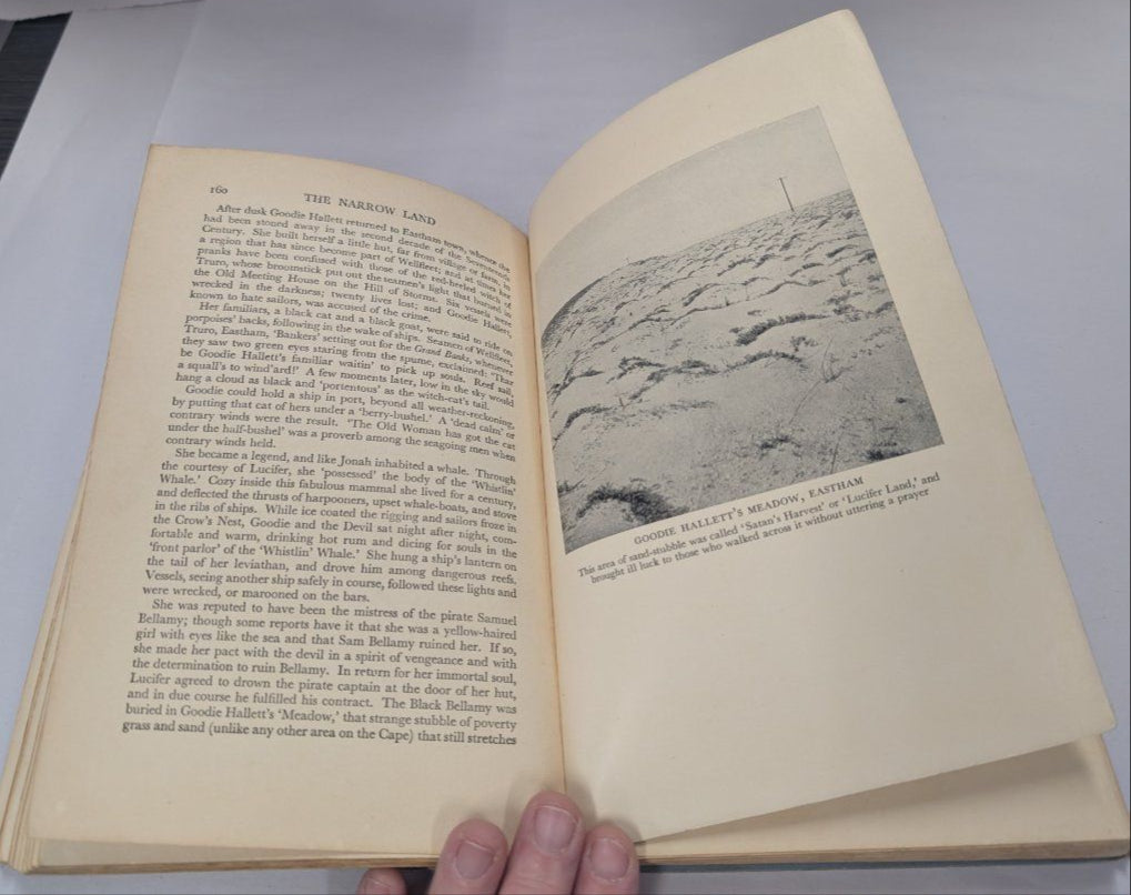 Cape Cod Narrow Land Reynard Book