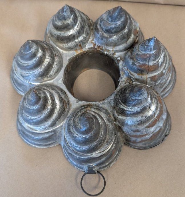 6 Cup Tin antique pudding mold