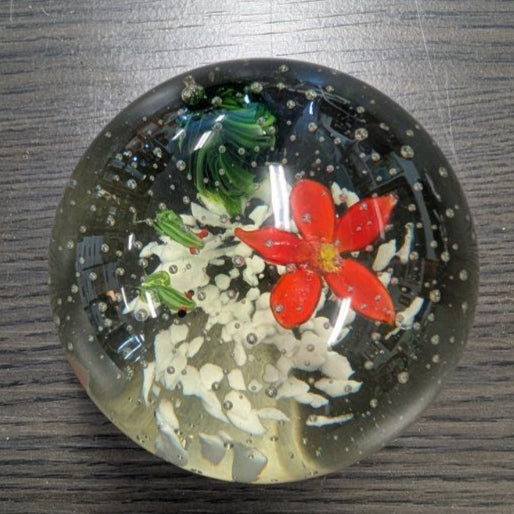 Frog Leaf Paperweight